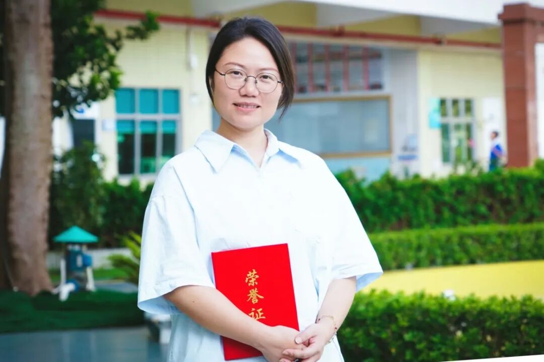 2025年南粤优秀教师揭晓！深圳携创高技王莉莉老师荣膺广东省教育系统至高荣誉